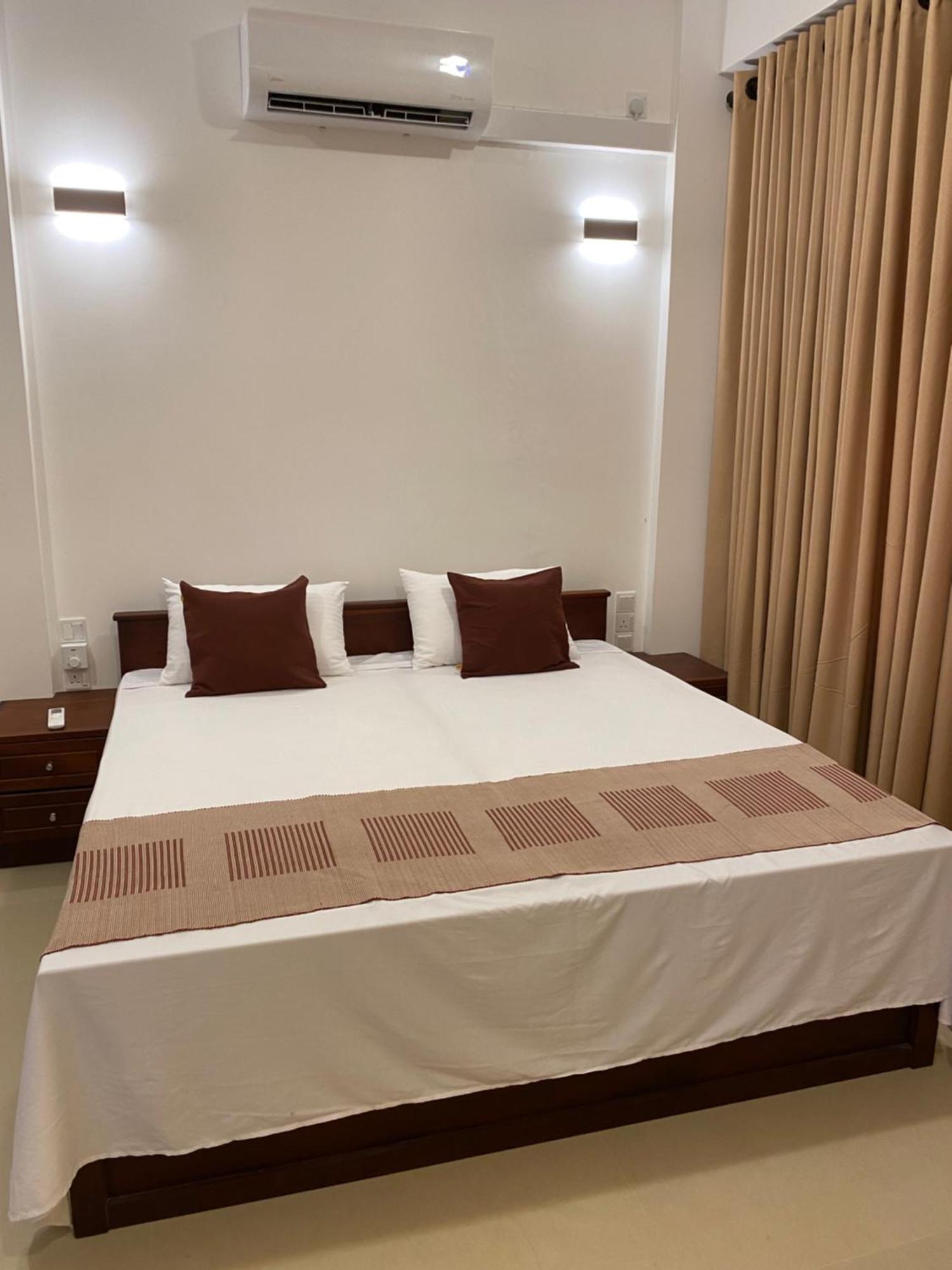 Hotel Comfort Rest Sri Dźajawardanapura Kotte Zewnętrze zdjęcie